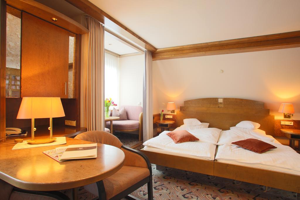 هشينغن Hotel Brielhof المظهر الخارجي الصورة